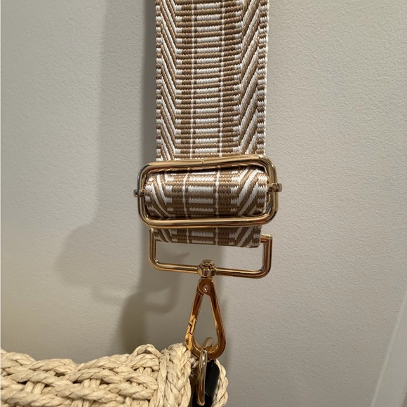 Spring/Summer 🌸 Cream Woven Shoulder Bag Adjustable Strap - Picture 3 of 6
